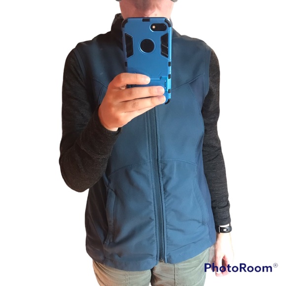 Columbia Jackets & Blazers - Columbia Titanium Turquoise Soft Shell Active Vest